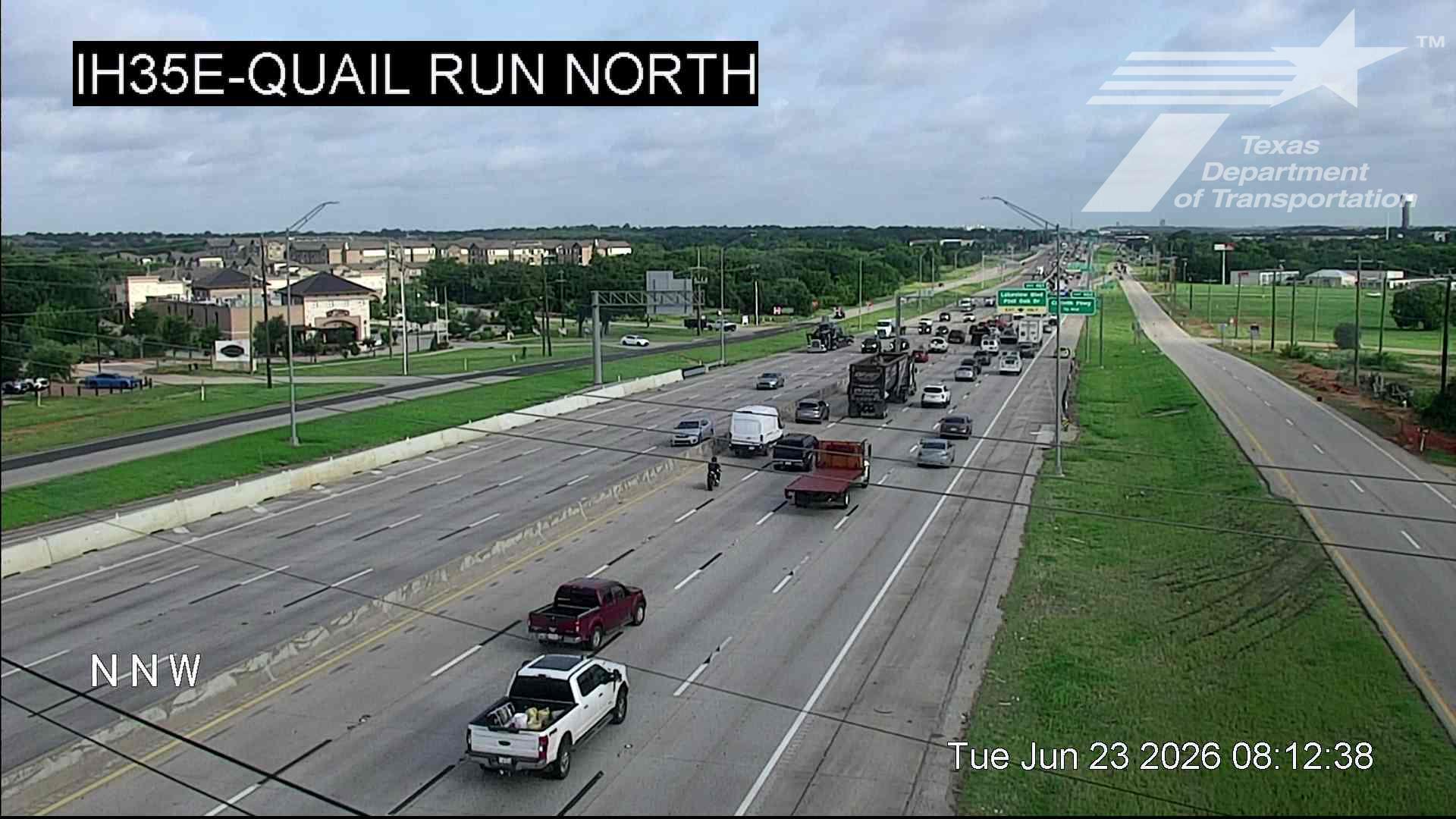 Live snapshot from IH35E @ Quail Run North