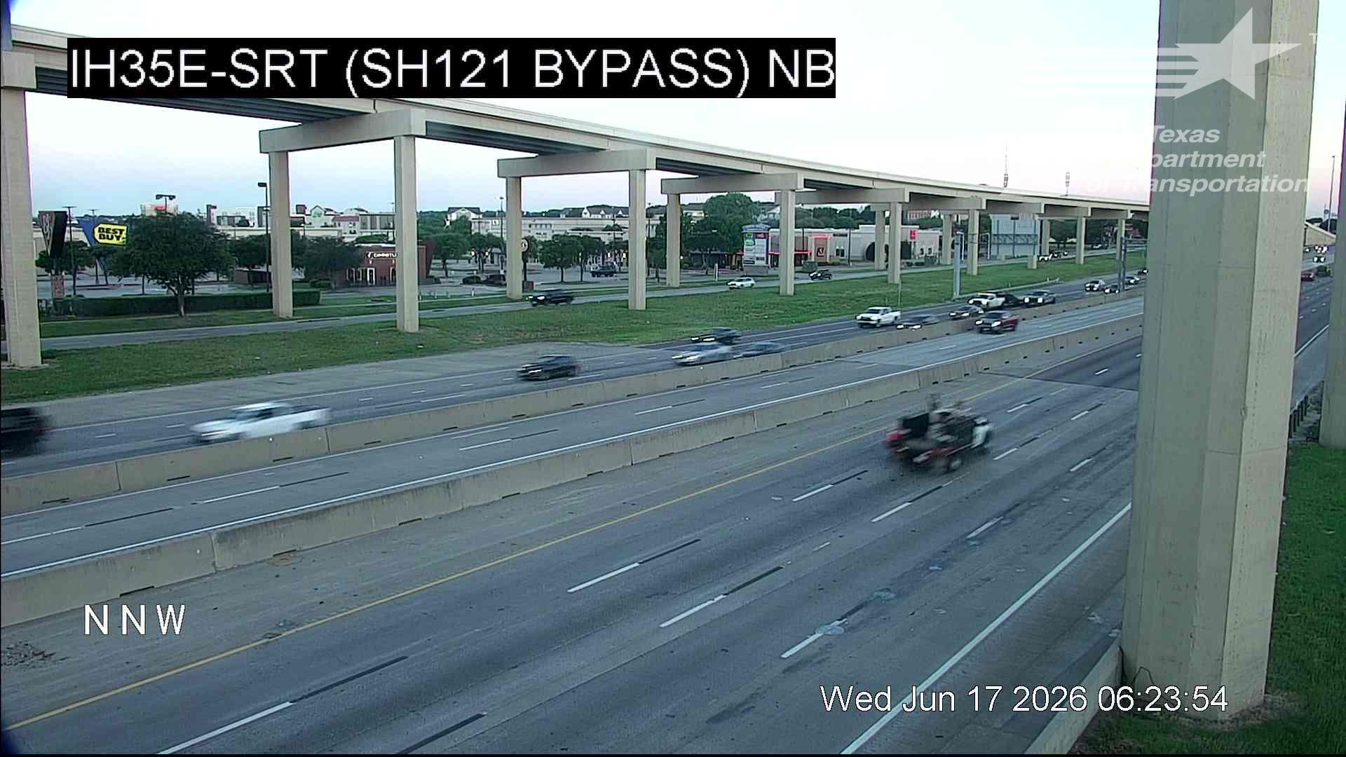 Live snapshot from IH35E @ SRT (SH121 Bypass) NB