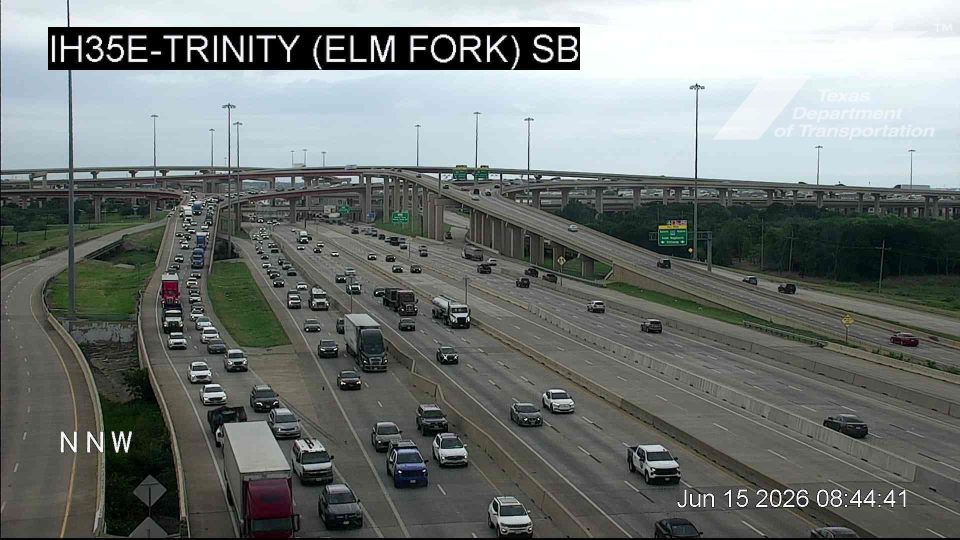 Live snapshot from IH35E @ Trinity (Elm Fork) SB