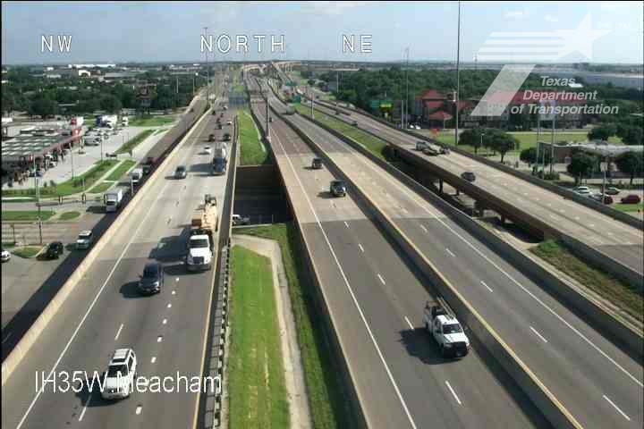 Live snapshot from IH35W @ Meacham