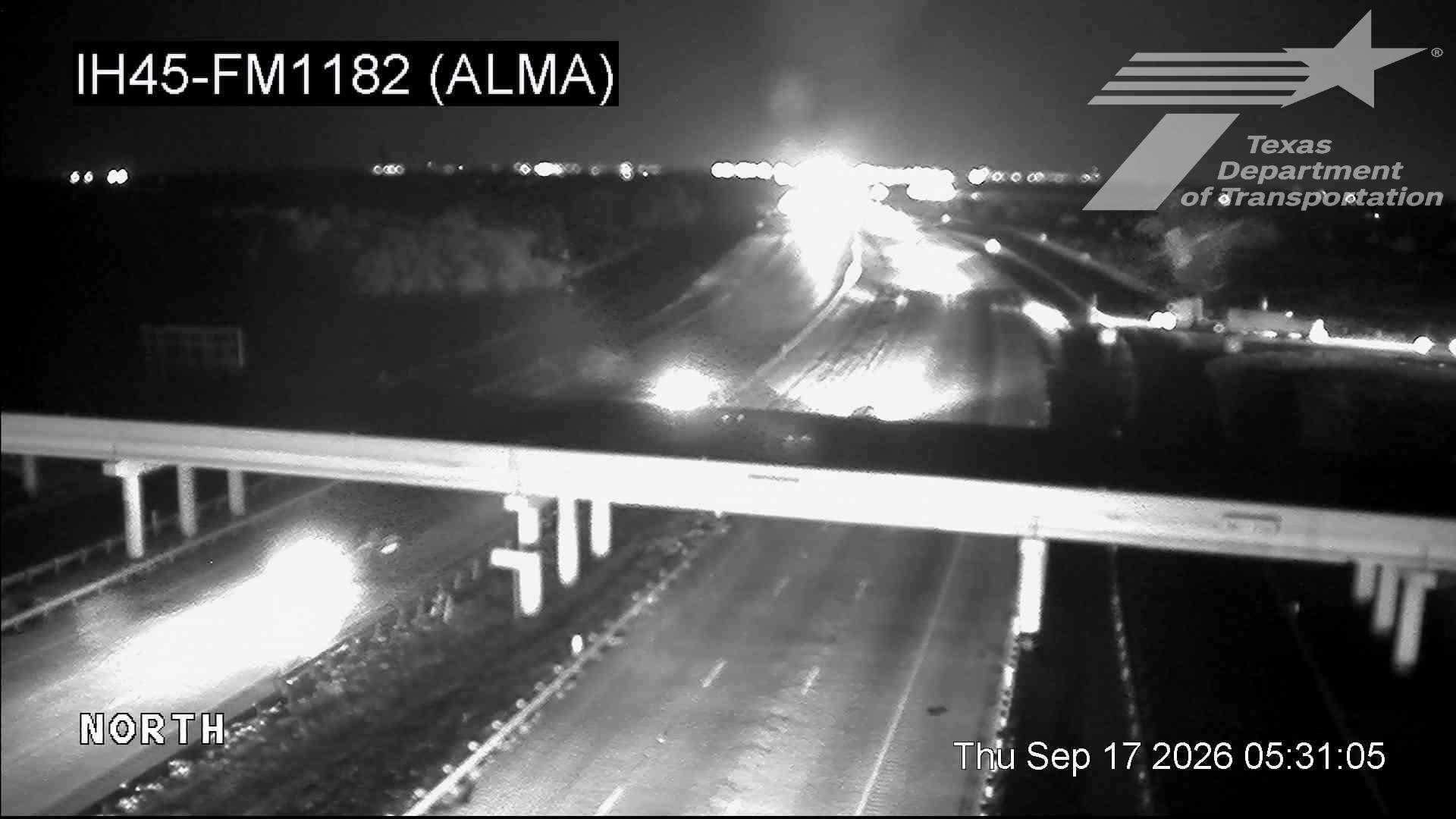 Live snapshot from IH45 @ FM1182 (Alma)