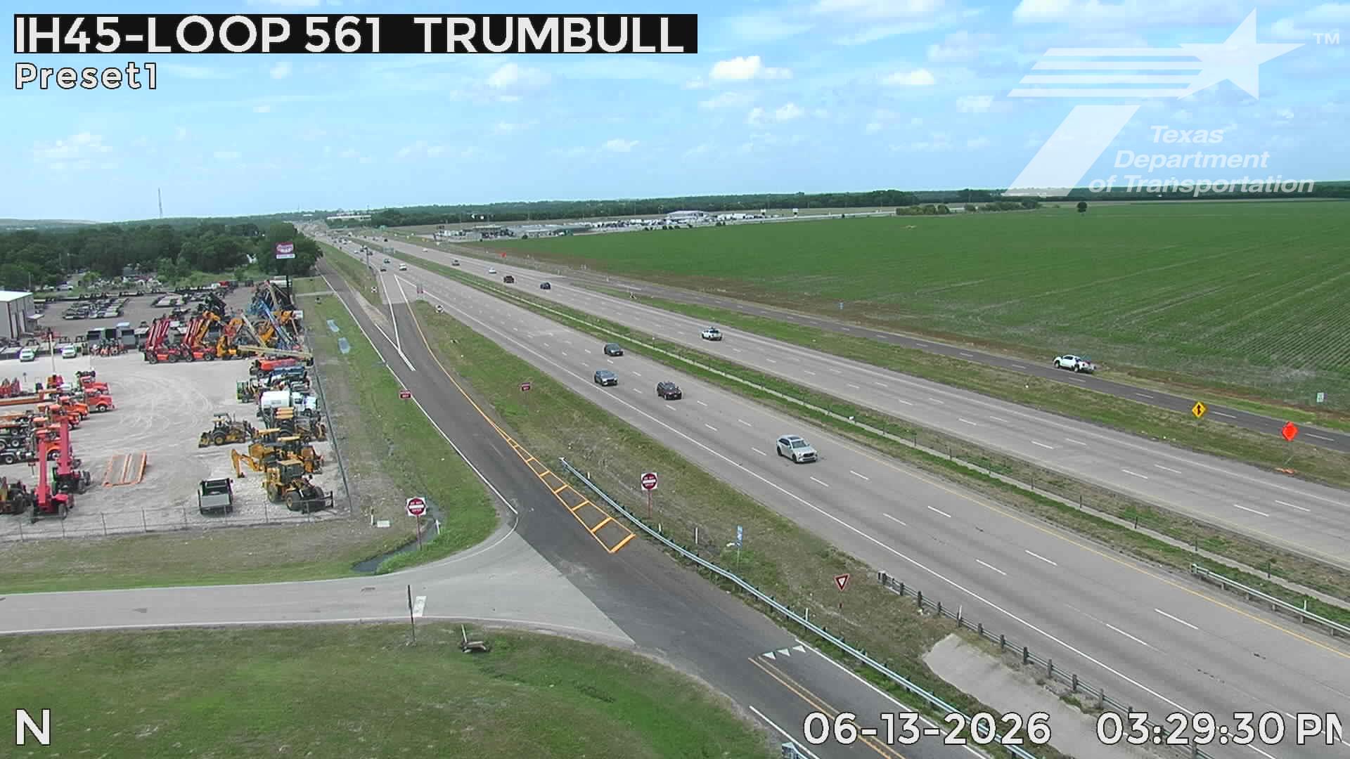 Live snapshot from IH45 @ Loop 561 (Trumbull Rd)
