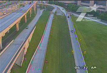 Live snapshot from LBJ Express IH635 @ T.I. Blvd Crossover