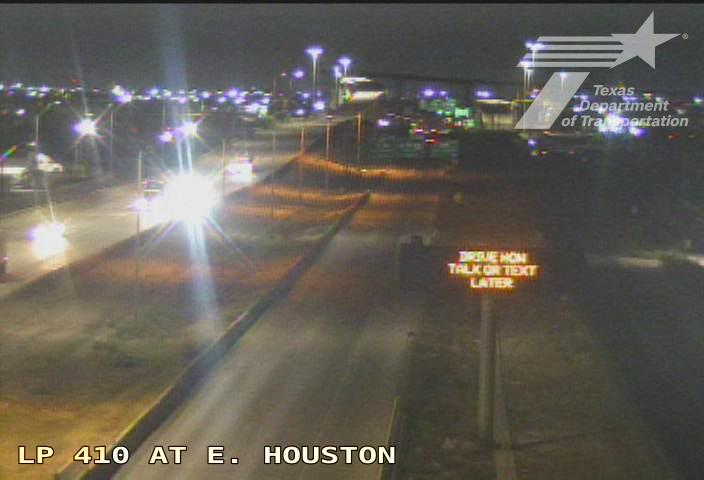 Live snapshot from LP 410 at E Houston St