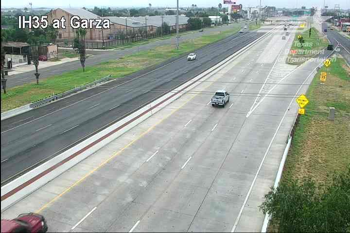 Live snapshot from IH35 @ Garza
