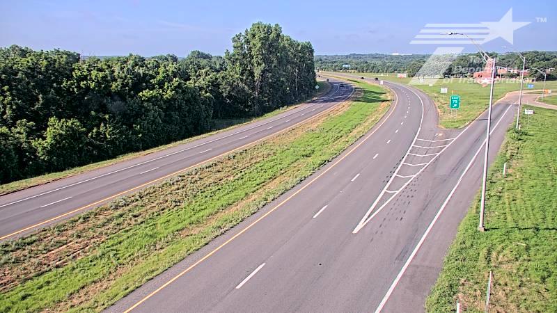 Live snapshot from US 75 at Red River PTZ
