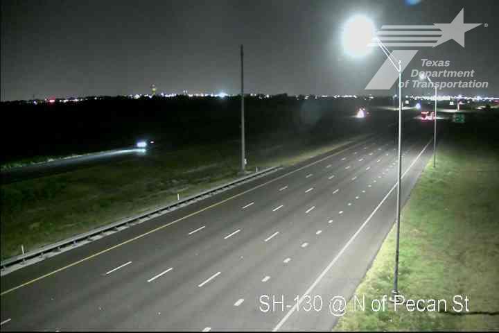 Live snapshot from SH-130 @ N of Pecan St