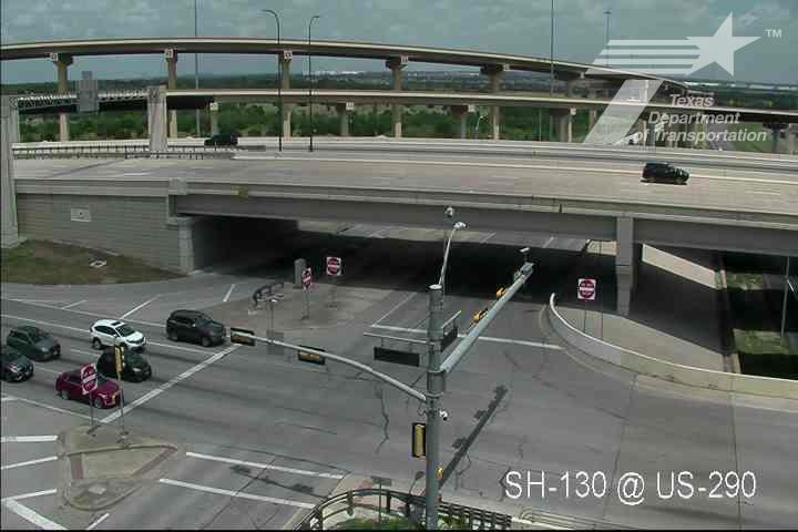 Live snapshot from SH-130 @ US-290