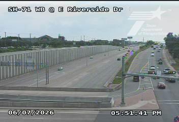 Live snapshot from SH-71 WB @ E Riverside Dr