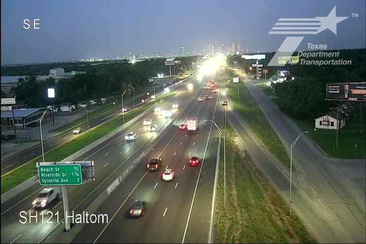 Live snapshot from SH121 @ Haltom