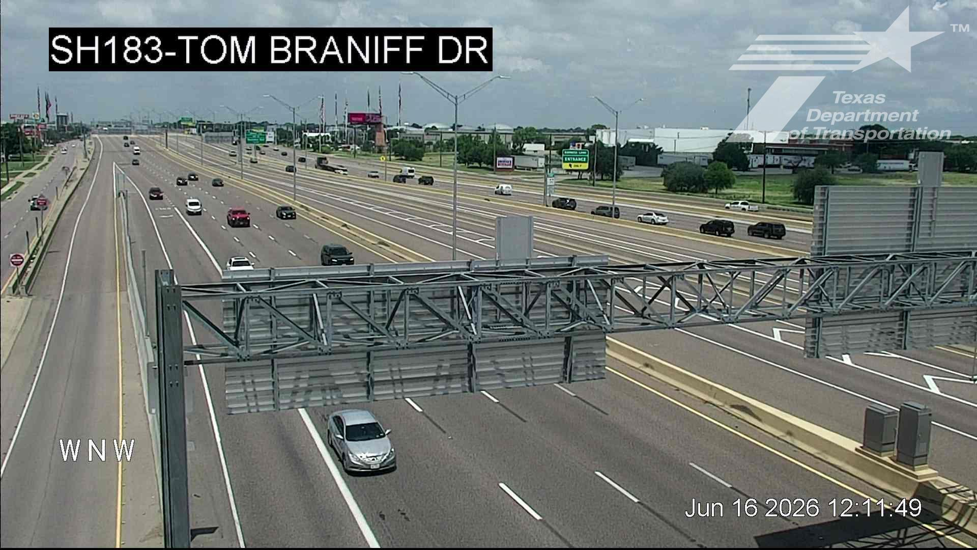 Live snapshot from SH183 @ Tom Braniff Dr