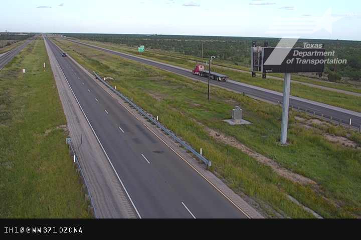 Live snapshot from SJT IH 10 at Ozona - East (MM 371))