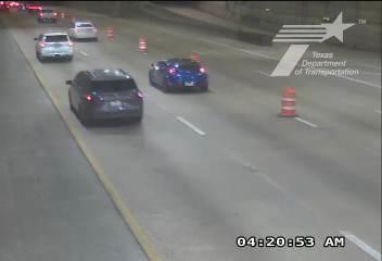Live snapshot from Spur 366 @ WB Tunnel Cam 5