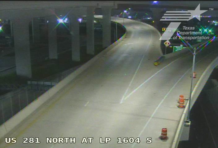 Live snapshot from US 281 North at LP 1604 S
