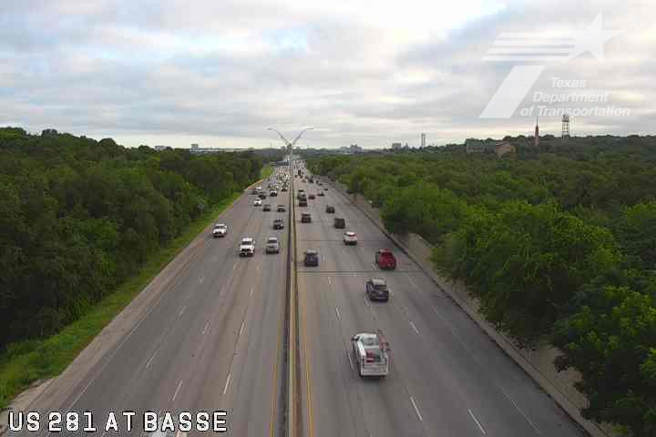 Live snapshot from US 281 at Basse