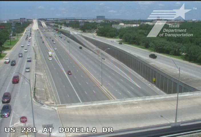 Live snapshot from US 281 at Donella Dr