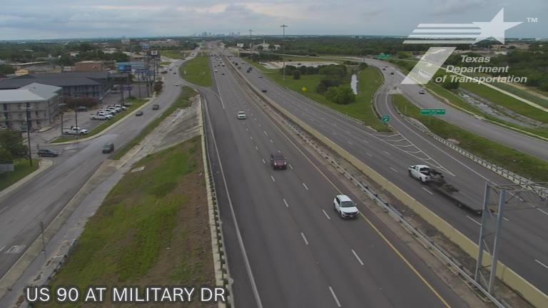 Live snapshot from US 90 at Military Dr.